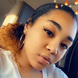 Meet your Posher, Ramona